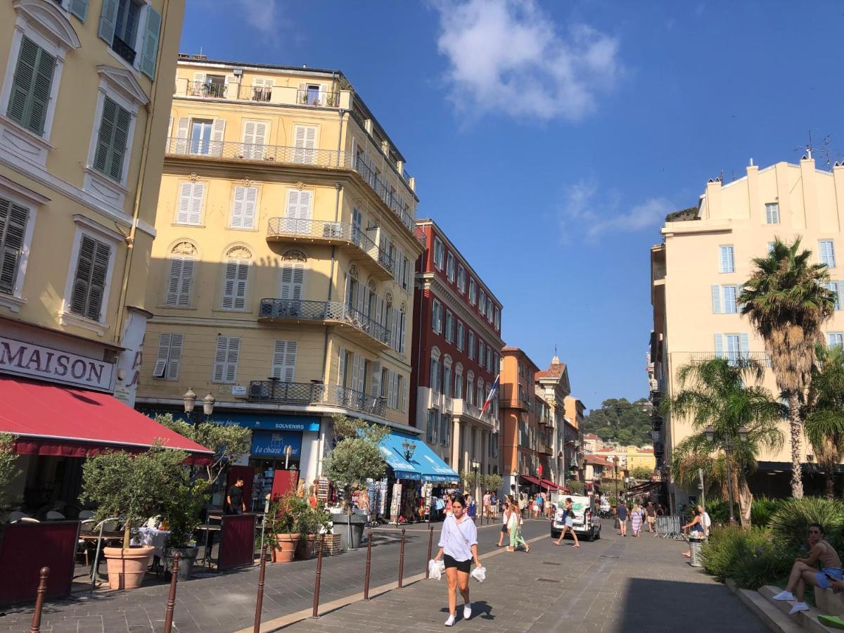 Appartement En Plein Coeur De Vieille Nice Luaran gambar